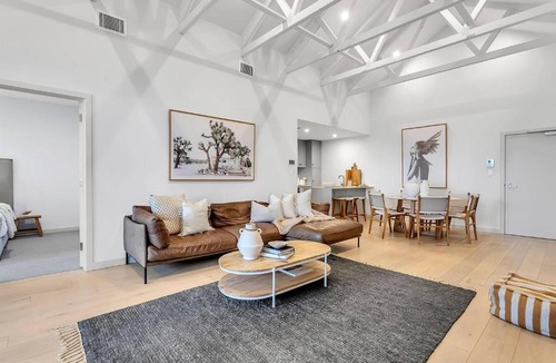Moana Apartment | Hamptons at Moana - Panoramic Beachfront Living