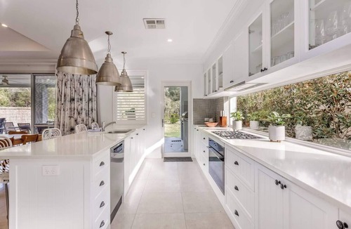 Dunsborough House | Hamptons By The Green Grand Golfside Retreat