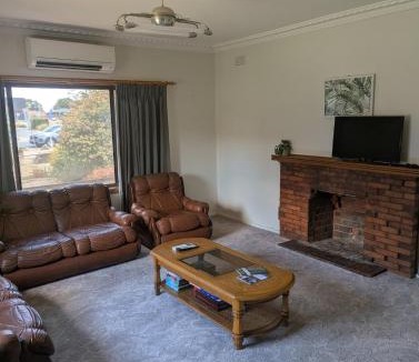 Yarrawonga House | Happy's Place