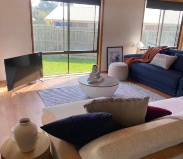 Sunset Strip Apartment | Happy Valley Haven