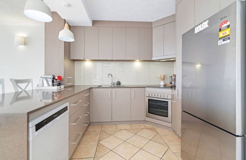 Cullen Bay Apartment | Harbour Haven Penthouse: Marina view, Balcony, BBQ
