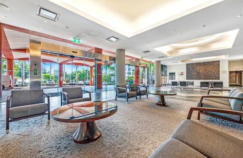 Darwin City Centre Apartment | Harbourfront Haven - King Studio with Tropical Pool