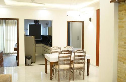 Mohali Apartment | Harmony Haven - Luxurious 3 BHK Haven for All