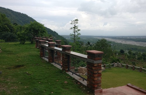 Dehradun Cottage | HARMONY with Nature & Self | Hilltop, Airport Road