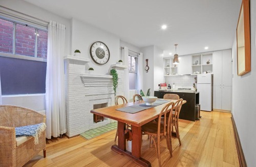 Middle Park Apartment | Hatters House - Middle Park