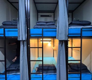 Northbridge Hotel | Haus Accommodation - note - Valid passport required to check-in