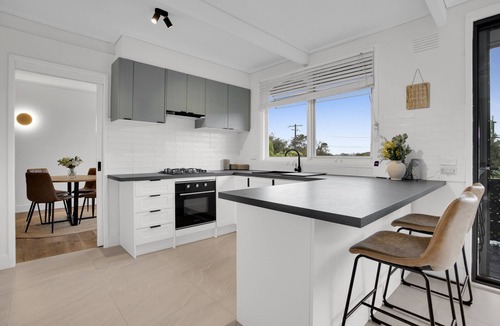 Rye House | Haven at Rye by Ready Set Stay - Tennis, pool and WIFI