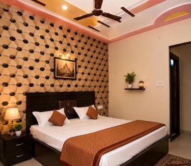 Aligarh Hotel | Haven Guest House