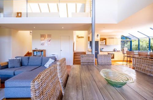 Coles Bay House | Haven on Bradley