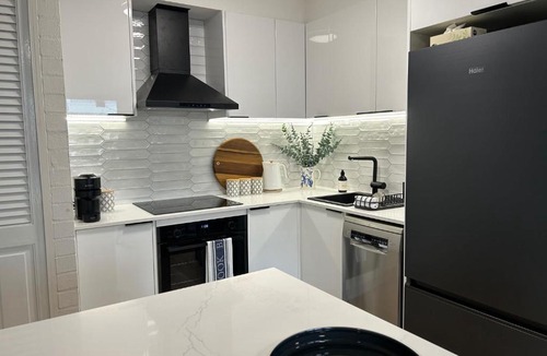 Subiaco Apartment | Hay St Haven in Subiaco