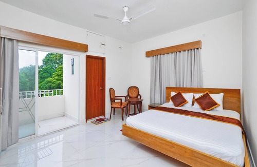 Gazipur District Hotel | Hazari Cottage & Resort