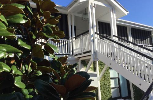 New Farm Bed & Breakfast | Heal House