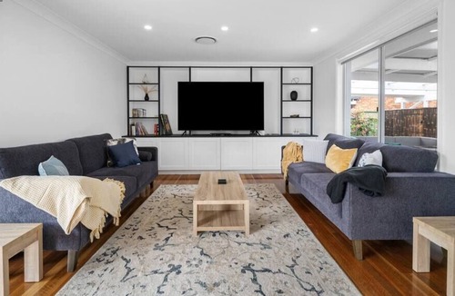 Norah Head House | Heated Pool/ Pets Welcome/ EV Charger