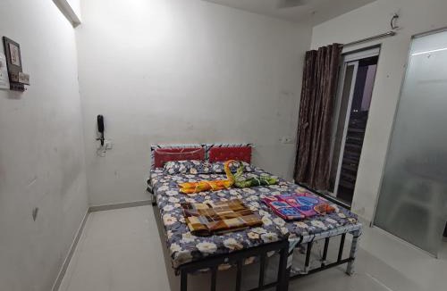 Thane West Hostel | Heaven Enterprises Shared Rooms and BedSpaces