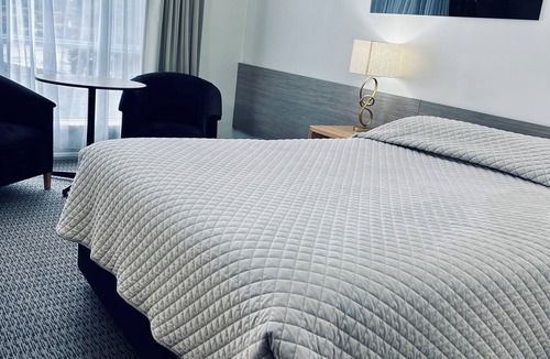 Zeehan Hotel | Heemskirk Motor Hotel