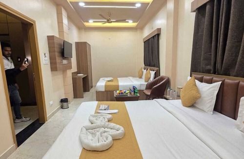 Varanasi Hotel | Hello Banaras