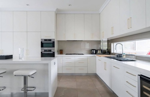 Rodd Point House | Henley Haven Private BBQ Terrace