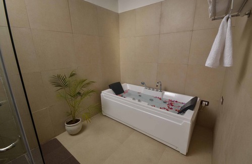 Kamalapur Hotel | Heritage Resort Hampi