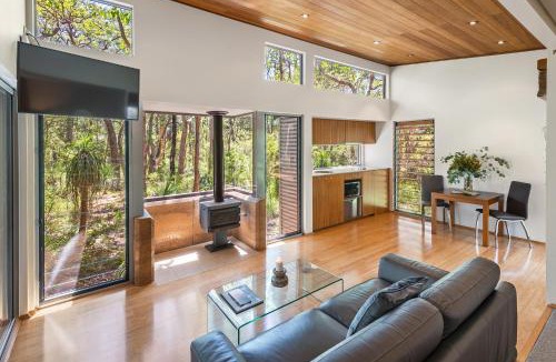 Carbunup River Cabin | Hidden Valley Forest Retreat