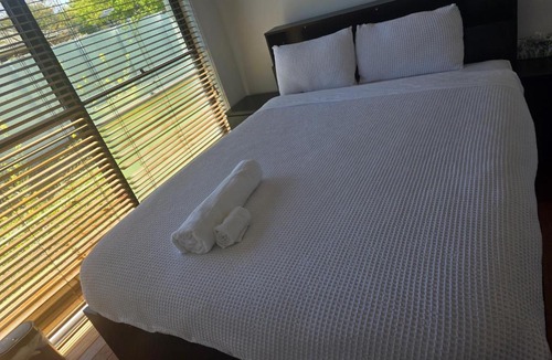 Amaroo House | Hide out