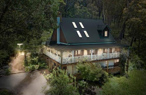 Bowral House | Highgate - Cover Featured on Highlife Magazine!