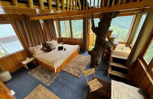 Jibhi Ski Chalet | Himalayan Quails Nest Treehouse
