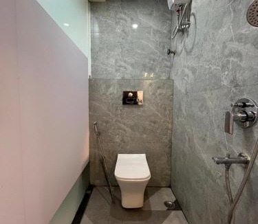 Dhanbad Hotel | Hiway-Inn