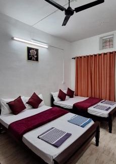 Sulthan Bathery House | Holiday Apartments & Homestay