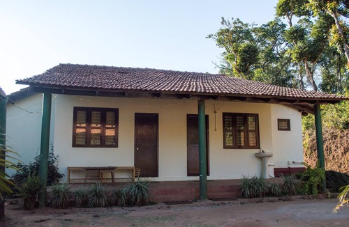 Mudigere House | HomeStay away from the hustle bustle of the city in midst of nature at its best.