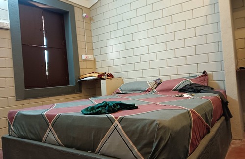 Ramanathapuram Bed & Breakfast | Homestay Comfort Meets Heritage Charm in Kilakarai