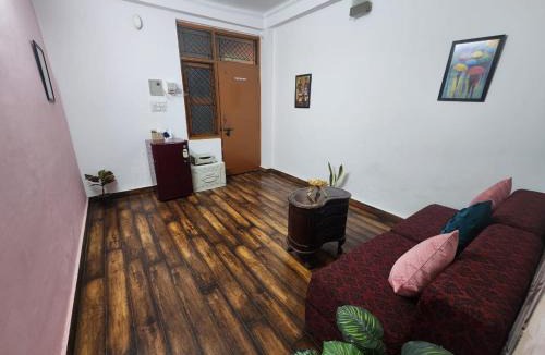 Dilshad Garden Apartment | Homlee-Best Value-1BHK-Dilshad Metro-Kitchen