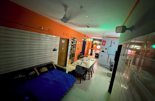 Uttara Hostel | Hostel by zoo family