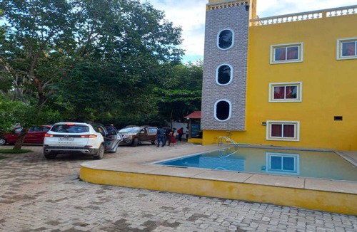 Kuilapalayam Hotel | Hotel ∙ 8 guests