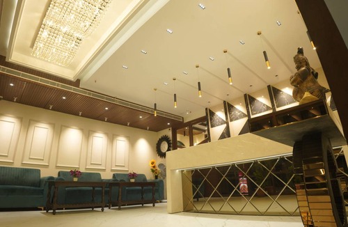 Jamshedpur Hotel | Hotel ∙ 8 guests