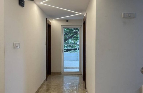 Vijaya Bank Layout Hotel | Hotel ∙ 2 guests
