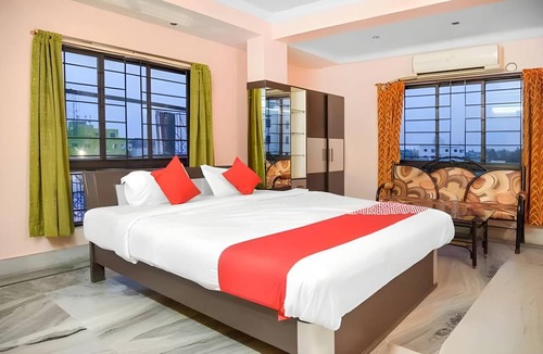 New Town Hotel | Hotel ∙ 2 guests