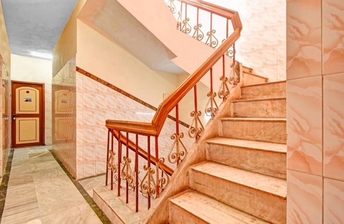 Triplicane Hotel | Hotel ∙ 2 guests