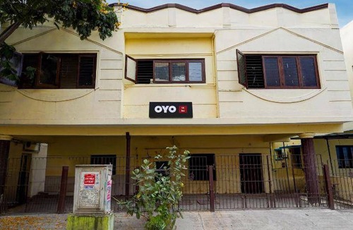 Perungudi Hotel | Hotel ∙ 2 guests