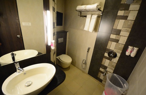 Nashik Hotel | Hotel 24 Seven