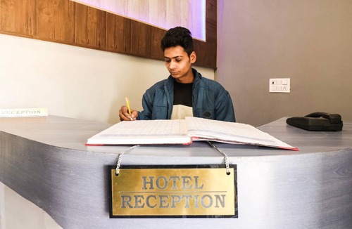 Rohtak Hotel | Hotel ∙ 3 guests