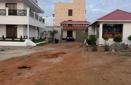 Tiruchendur Hotel | Hotel ∙ 3 guests
