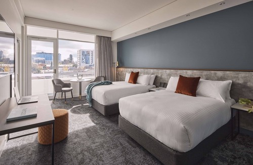 Adelaide Central Business District Hotel | Hotel Alba Adelaide