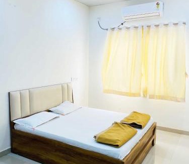 Ghodegaon Hotel | Hotel Amit Cafe and Lodging Bhimashankar