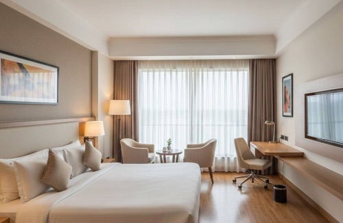 Dhule Hotel | Hotel Anand Regency Riverfront