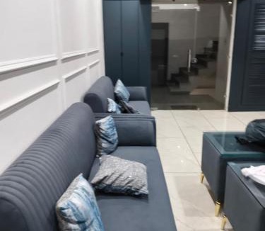 Bahadurgarh Hotel | hotel apple tree