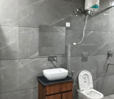 Bahadurgarh Hotel | hotel apple tree