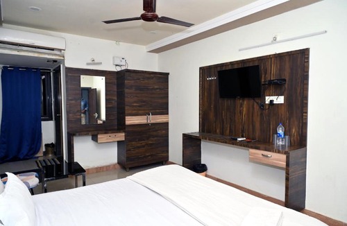 Rajahmundry Apartment | HOTEL APSARA