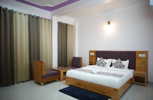 Bajaura Hotel | Hotel Arijika View