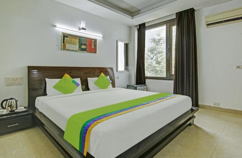 Gurugram House | Hotel Astoria Plazza