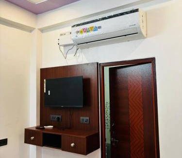 Faizabad Hotel | Hotel Awadh Shree Palace ll Near Ram Mandir